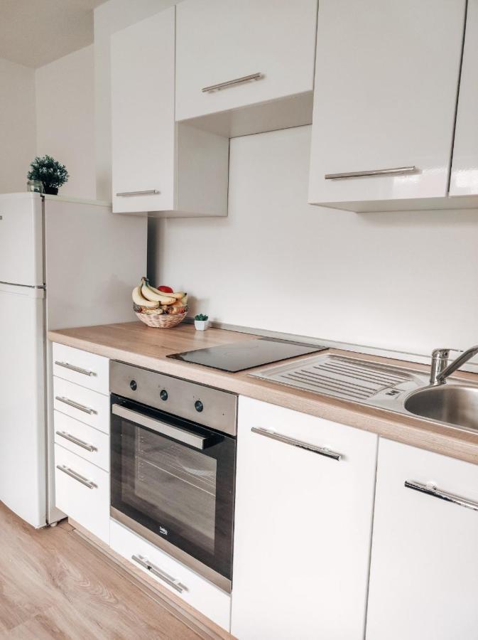 Studio Apartment Sanya #2 Ljubljana Eksteriør bilde